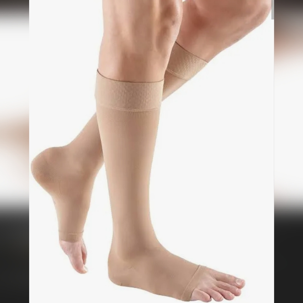 Mediven Plus Calf High Compression Socks Shape Wear, Size V